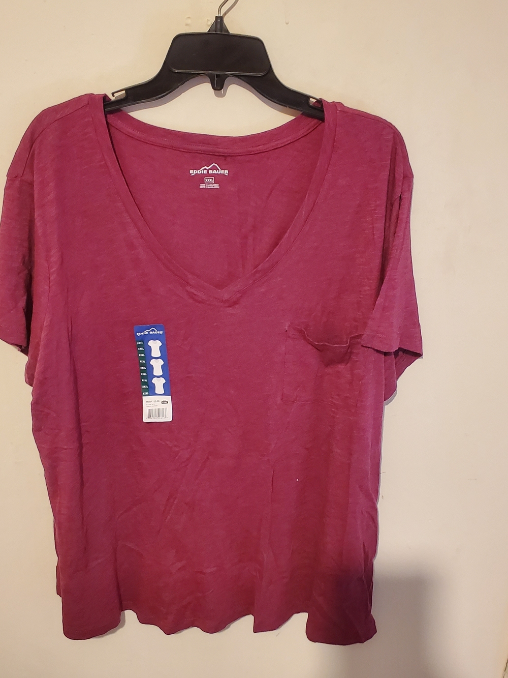 Eddie Bauer V-Neck Pocket Tee in Deep Berry Size 3x